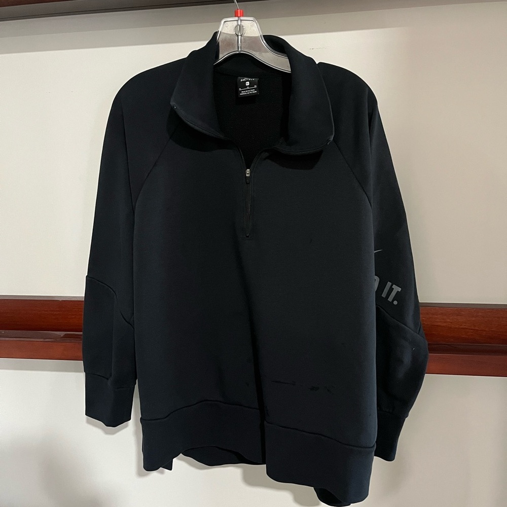 Nike 1/4 zip Women XL Black Zip-Up Sweater High Low